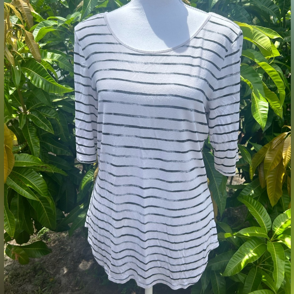 Apt. 9 White and Blue 3/4 Sleeve Striped Tee